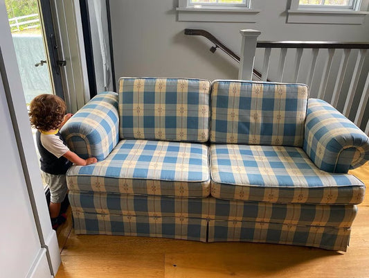 Sofa Sencillo $350-$450